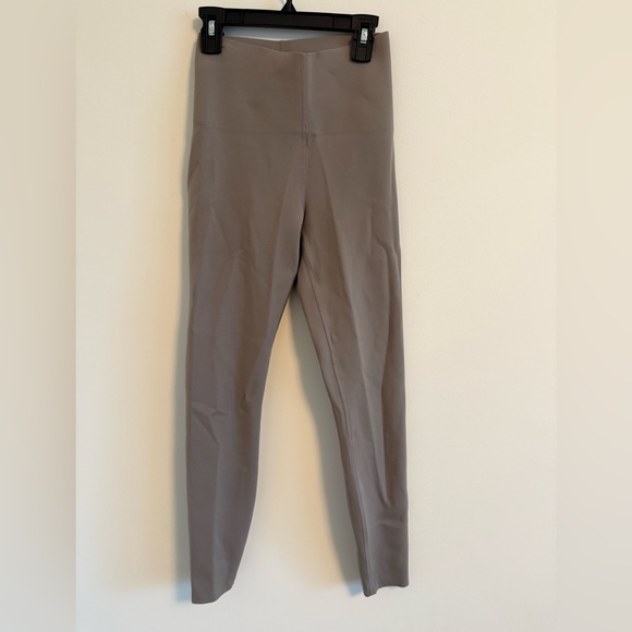 lululemon athletica Glow Up Super High Rise Leggings - Picture 5 of 6